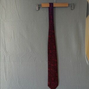Ebro Paisley Red Tie 100% Silk‎
